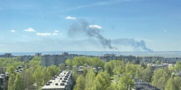 У російській пермі пролунали вибухи – над містом піднявся дим, оголошено тривогу