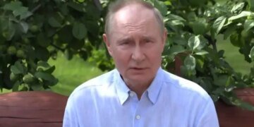 Дедушка в бункере: война обнулила образ мачо внутри страны