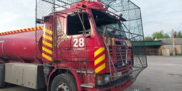 Окупанти поцілили дроном у пожежне авто та поранили 23-річного рятувальника
