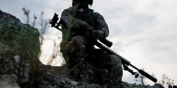 ССО показали, як "мінусують" арсенали і командні пункти ворога