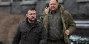 Виталий Бала: Либо Ермака подставляют, либо Зеленский окончательно утратил контроль над силовиками