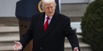 Короткое «нет» Трампа: Кремлю не стоит рассчитывать на сдачу украинских территорий. ВИДЕО