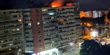 В Румынии дрон попал в жилой дом во время атаки РФ на Украину