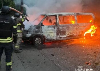 В Донецкой области в результате авиаудара повреждены 16 домов, есть раненый. ФОТО