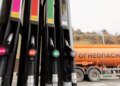Не більше 20 літрів "на руки" – в окупованому Криму обмежують продаж бензину АІ-95