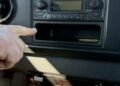 Нова загроза для водіїв-експедиторів: у Києві викрили серійну схему
