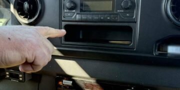 Нова загроза для водіїв-експедиторів: у Києві викрили серійну схему