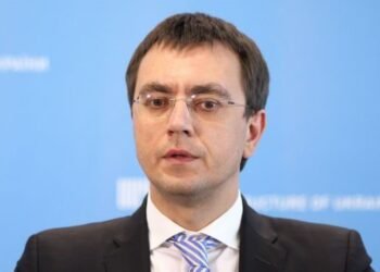 Экс-министр инфраструктуры Омелян получил подозрение за уклонение от военной службы