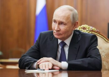 Иллюзия контроля рухнула: ISW объяснил, почему Путин прячет танки на 9 мая