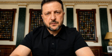 Зеленский ответил на заявление Путина о встрече: надо найти формат