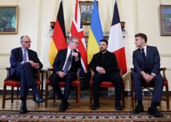 Позиция Зеленского по вступлению Украины в ЕС вызвала раздражение в Европе, – FT
