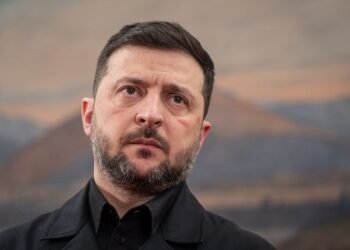 Зеленский о перемирии на 9 мая: это, мягко говоря, не честно