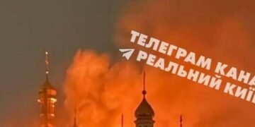 Лавра у вогні: масштабна пожежа в серці Києва