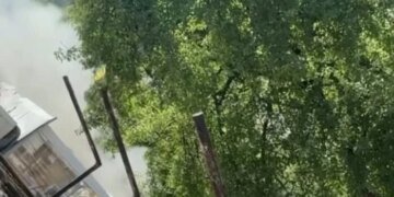 Вибух у центрі Києва: людей попередили про небезпеку через токсичний дим