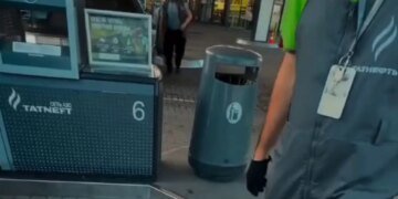 Топливные ограничения в России коснулись крупных городов: бензин начали ограничивать даже в Москве и Петербурге. ВИДЕО