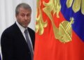 Секретная миссия олигарха: экс-глава МИД объяснил, с каким наглым предложением Абрамович приехал в Киев