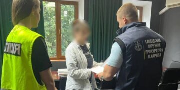 Переломы и черепно-мозговая травма: в Харькове мать издевалась над своей новорожденной дочерью