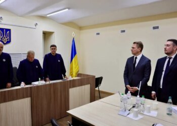 Пожизненное вместо 15 лет: апелляционный суд усилил приговор мужчине за преступления против падчериц