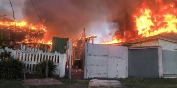 російський дрон влучив у житловий сектор Глухова – важко поранена 14-річна дитина