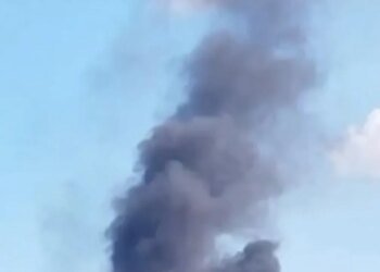 16 мощных взрывов за час: на стратегическую ТЭЦ оккупантов в Крыму прилетели дроны. ВИДЕО