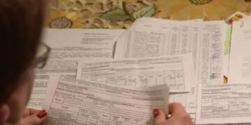 Долги могут начисляться даже при отключенном электричестве: украинцам объяснили, как не переплатить за коммунальные услуги