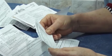 Украинцы начали получать платежки за тепло в июне: “Что вы там курите?”