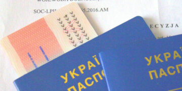 Украинцам в Польше начали отказывать в статусе UKR: по какому критерию проверяют