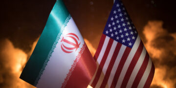 США и Иран снова обменялись ударами: мирные переговоры оказались под угрозой