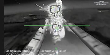 ССО уничтожили железнодорожный мост в Крыму и сорвали попытку его восстановить