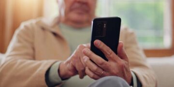 ПФУ подсказал пенсионерам, как проверить, продолжат ли выплаты