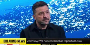 “Мы не уйдем оттуда”: Зеленский рассказал, что передал Путину через Абрамовича