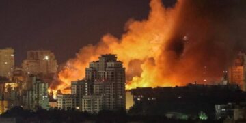 Массированная атака на Киев и другие города: горел Успенский собор Лавры, под ударом энергетика