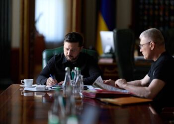 Разведка добыла внутренние документы РФ об ударах ВСУ: что раскрыл Зеленский