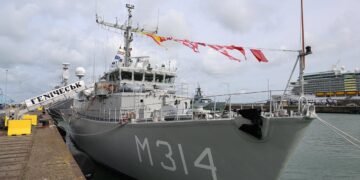Украина получила от Нидерландов новый корабль для противоминной борьбы