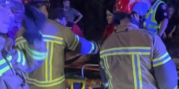 Страшна нічна аварія в Києві: водій опинився у смертельній пастці