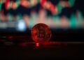 Bitcoin упал ниже 60 тысяч. Что испугало рынок