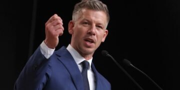 Мадьяр разморозил деньги ЕС на оружие Украине, которые ветировал Орбан, – Politico