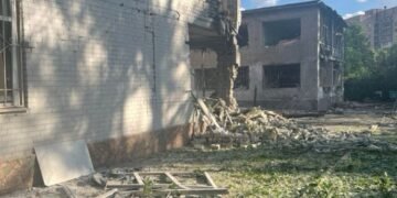 Россия ударила по Запорожью 9 КАБами: есть погибшие