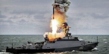 Россия запустила по Украине крылатые ракеты “Калибр”