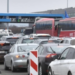 Із Києва за кордон автотранспортом: де виникли найбільші черги, — ФОТО
