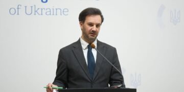В МИД оптимистичны после отказа Болгарии помогать оружием: в чем причина