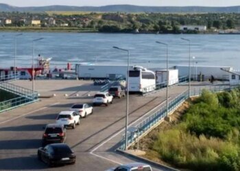 Коллапс на румынской стороне: паромный пункт «Исакча» перегружен транспортом в обоих направлениях