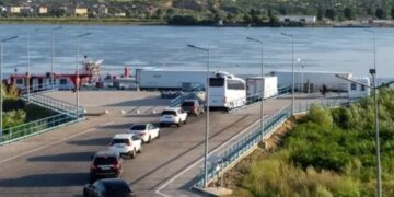 Коллапс на румынской стороне: паромный пункт «Исакча» перегружен транспортом в обоих направлениях