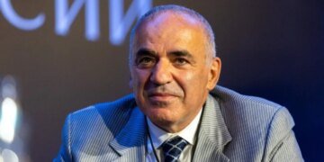 Каспаров просчитал следующие шаги Кремля
