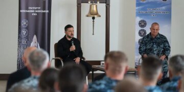 Україні в морі потрібна лінія оборони з дронами-перехоплювачами – Зеленський