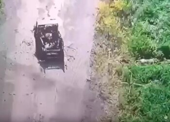 Дроны против дронов: украинский FPV-дрон закрыл собой раненого побратима от вражеского удара. ВИДЕО