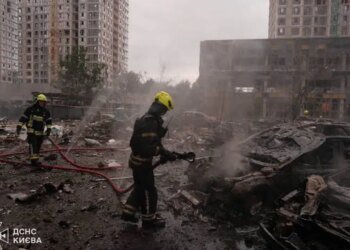 Балистика и реактивные дроны-камикадзе: Россия атакует Киев