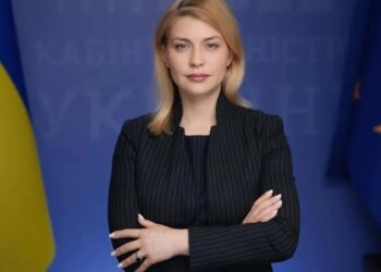 Раскрыта скандальная причина кадрового “взрыва” на Банковой
