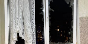 росія атакувала Одещину дронами, є влучання в багатоповерхівку та будівельний супермаркет