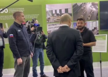 Галустян поскаржився Путіну, що його не беруть у дронарі. ВІДЕО